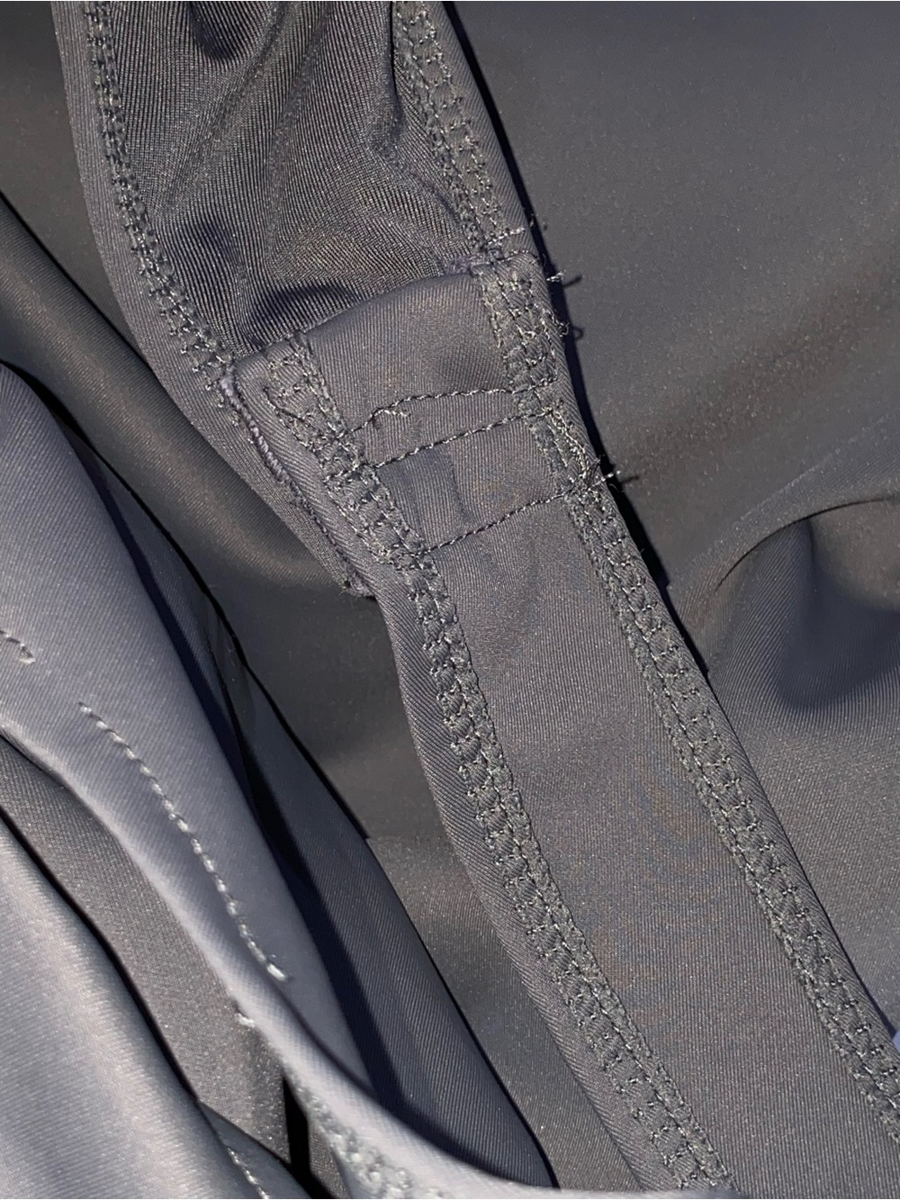 Maniere de voir Asymmetric Off-Shoulder Ruched Long Sleeve Top Gray Bodysuit - Picture 5 of 6